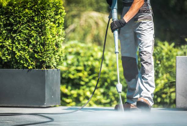 Best Parking Lot and Garage Cleaning  in Olivarez, TX